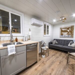 20ft Container Home ( The Ezra )